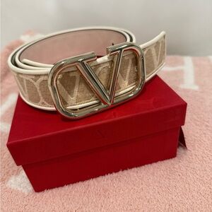 Valentino Garavani Beige and Cream Women's Belt